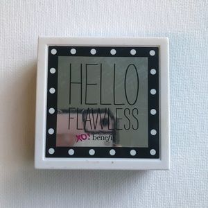 Benefit Hello flawless! Powder